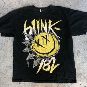 Vintage Blink 182 tee